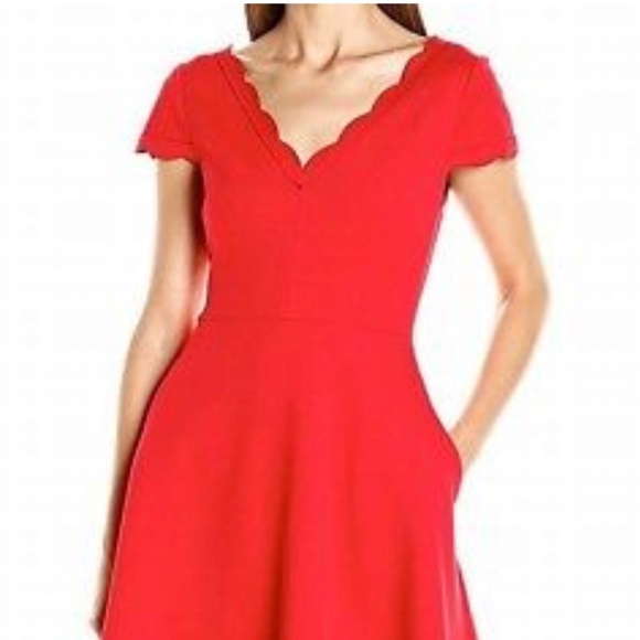 Betsey Johnson Dresses & Skirts - Betsey Johnson Red Size 6 Scallop Hemmed dress